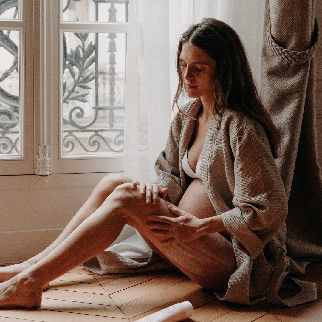 Enceinte, 6 solutions efficaces pour soulager les jambes lourdes