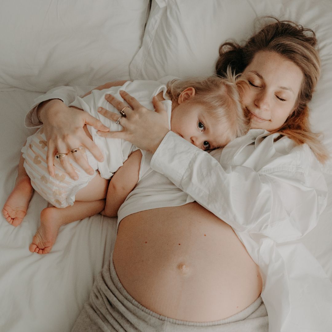 Arrivée de bébé : 6 conseils pour préparer votre aîné en douceur