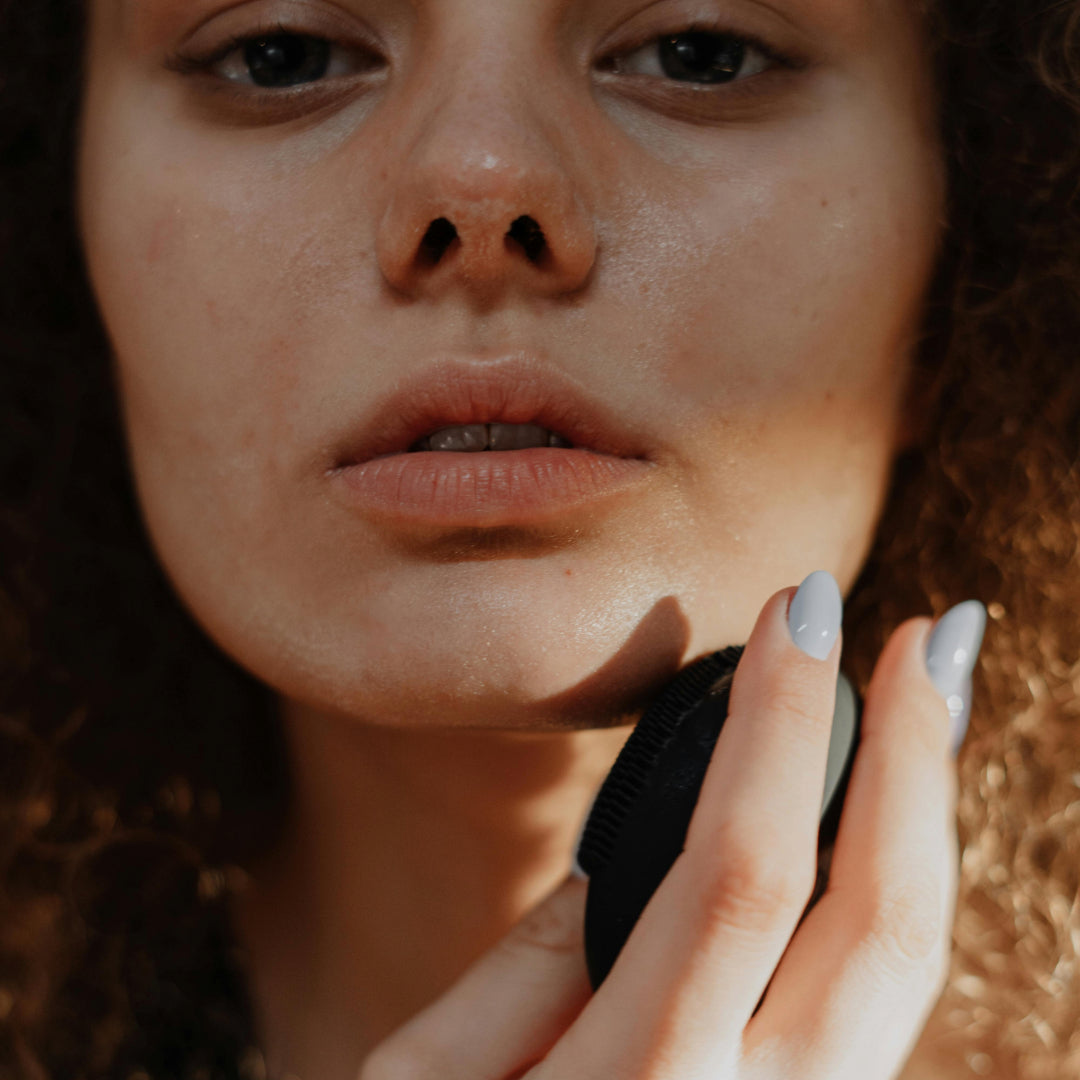 LE RÔLE DU SPF DANS LA PRÉVENTION DE L'HYPERPIGMENTATION POST-INFLAMMATOIRE