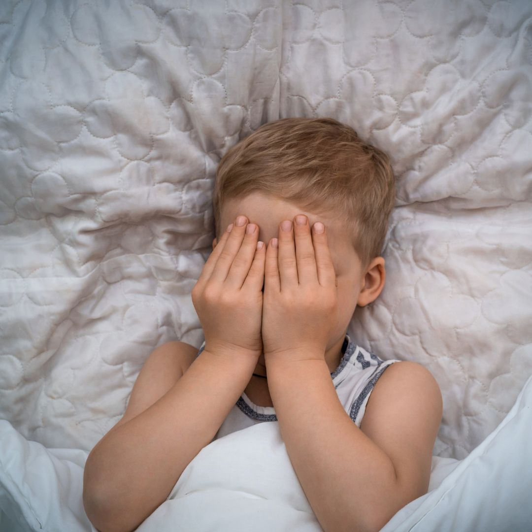 Pourquoi mon enfant fait-il des cauchemars ? Conseils pour des nuits plus sereines