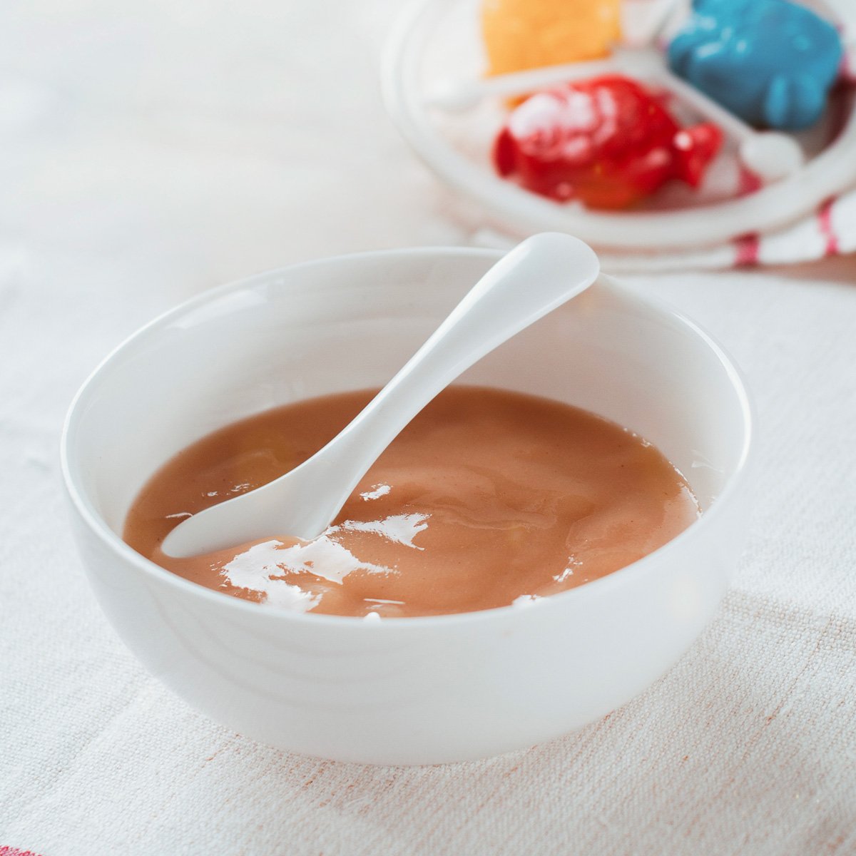 Recette de compote bébé à la banane et myrtille JOORNAL JOONE