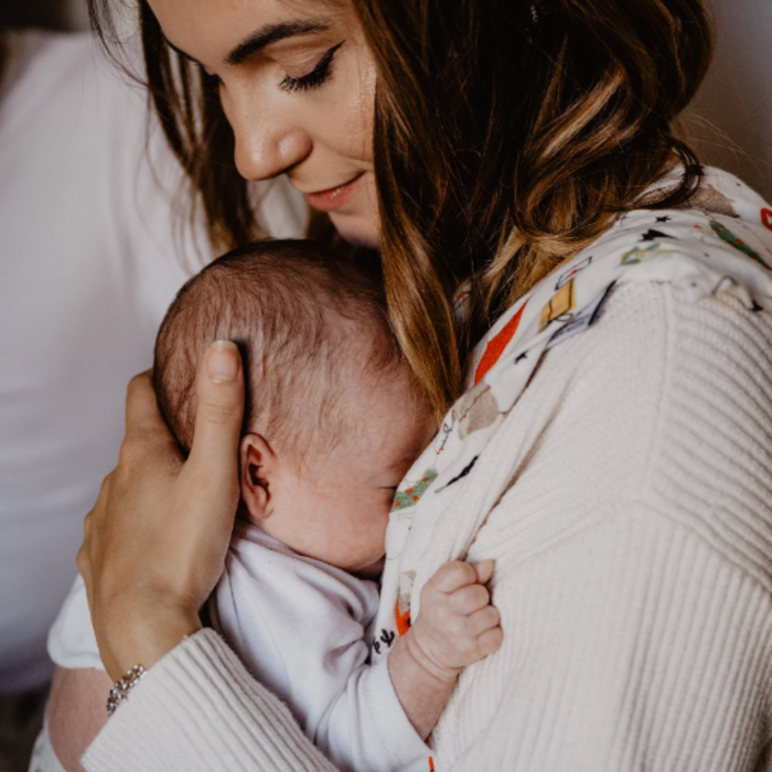 Bébé refuse de prendre le sein : quelles solutions ?