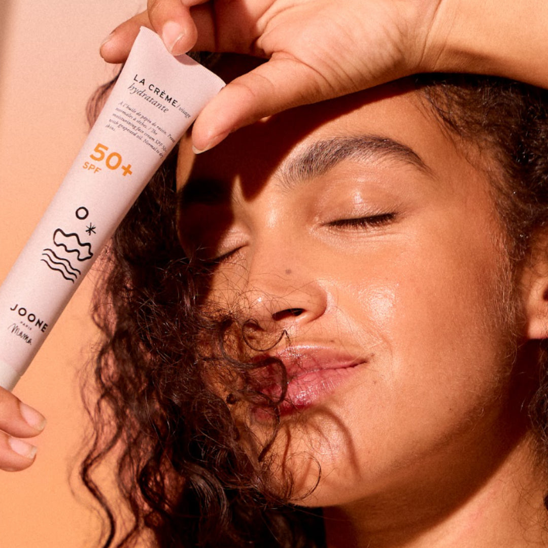 Les peaux foncées ont-elles besoin de SPF ?