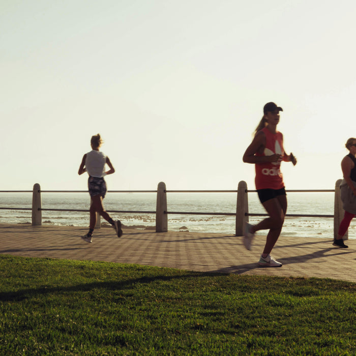 SPF pour les sportifs : options résistantes à la transpiration pour les entraînements en extérieur