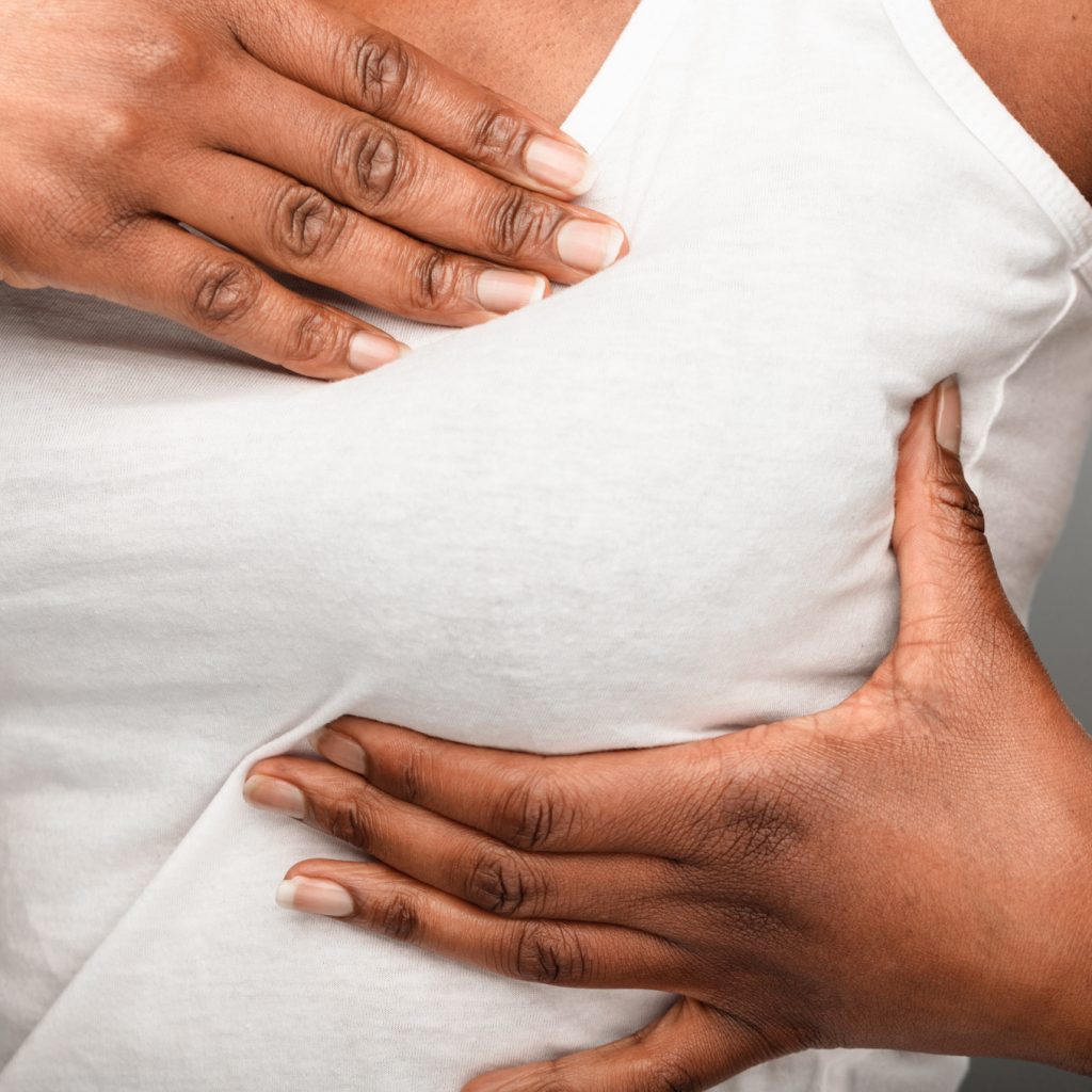 Cancer du sein : comment l’autopalpation mammaire permet un dépistage précoce ?
