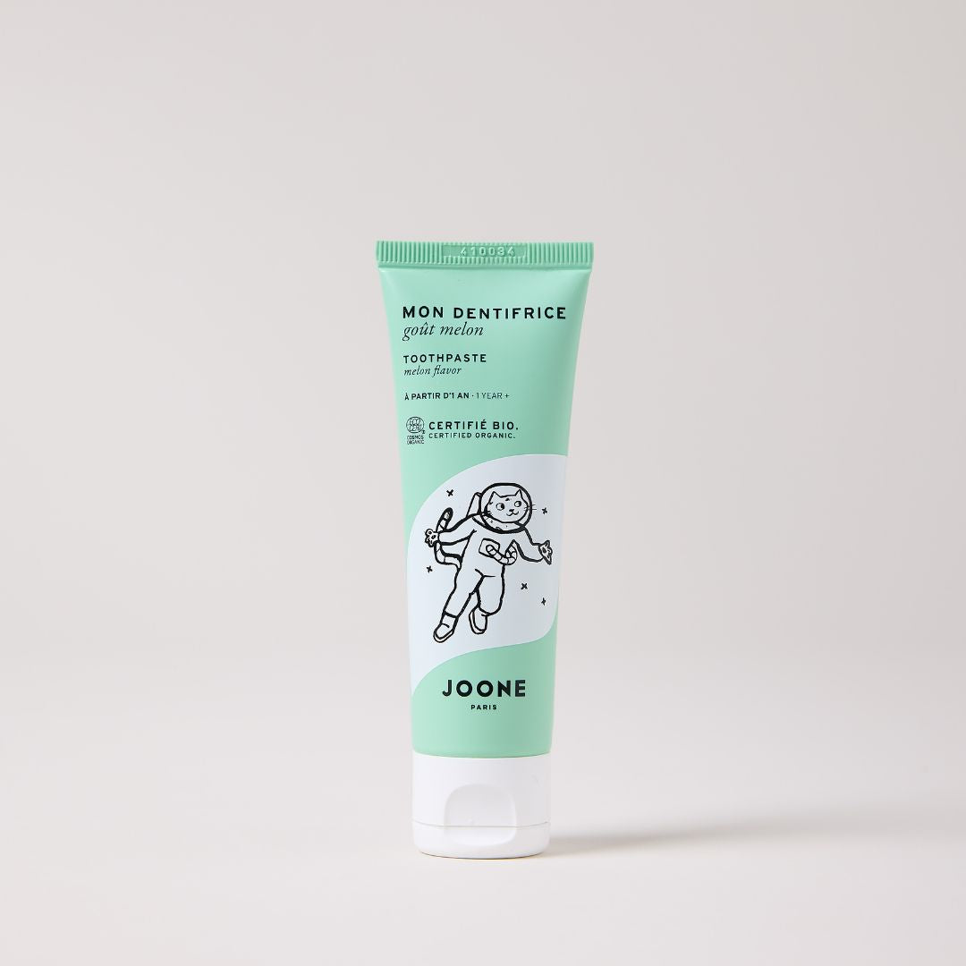 Les dentifrices bio sont-ils vraiment efficaces contre les caries ?