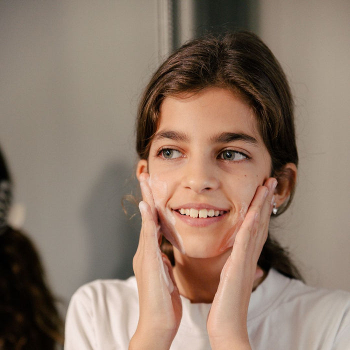 Les erreurs à éviter pour prendre soin de sa peau quand on est ado