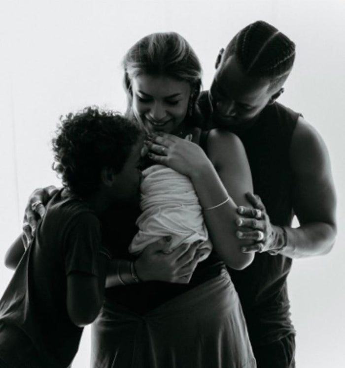 Léa Djadja : “Être maman d’un enfant né en extrême prématurité, c’est une épreuve de courage”