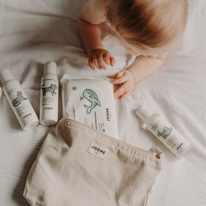 Premières vacances avec bébé : le guide pour partir serein