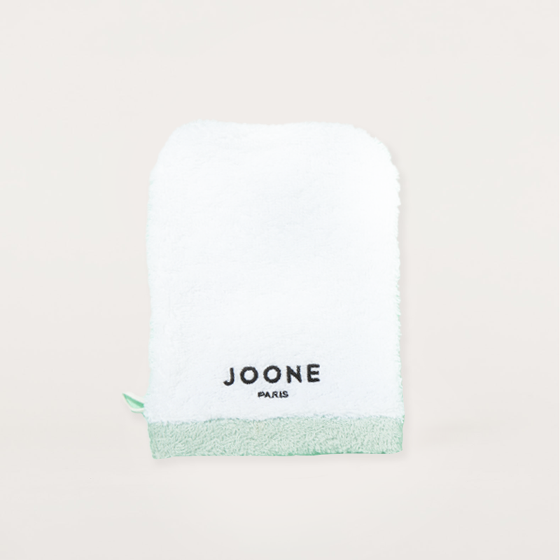 Le Gant de toilette - Archives